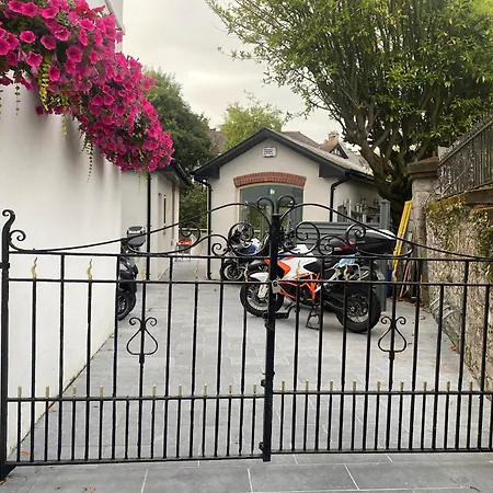 Shandon Bells Guest House-3