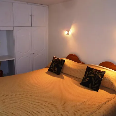 Garnish House-2